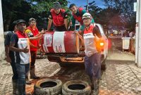 Bahu-Membahu Operasikan Layanan Kesehatan: Kolaborasi Pertamina-RSUD Muda Sedia Aceh Tamiang Jaga Denyut Nadi Misi Kemanusiaan. FOTO : WKI