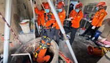 Tim SAR Evakuasi Mayat dari Sumur Maut di Kasang Kumpeh, Muaro Jambi. FOTO : Humas SAR Jambi