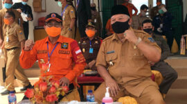 FOTO : Dr. H. Fachrori Umar dan Dr. H. Safrial