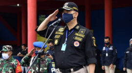 FOTO : Wali Kota Jambi Sy Fasha Memimpin Apel Persiapan Perluasan Relaksasi Di Bidang Pendidikan Tahun Pelajaran 2020/2021, Jumat (10/07/20).