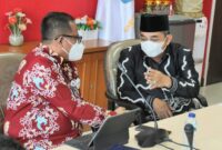 Diskusi Bupati Tanjab Barat H. Anwar Sadat dengan Dirjen Bina Keuangan Daerah Kementerian Dalam Negeri Rabu (13/10/21). FOTO : Prokopim