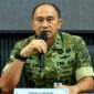 Kepala BPSDM Pertahanan Kemhan Mayjen TNI Ketut Gede Wetan Pastia memberikan keterangan pers resmi terkait bertambahnya jumlah korban jiwa peserta Latsarmil di kantor Kementerian Pertahanan (Kemhan) RI pada hari Sabtu, 27 Juni 2026. (FOTO : Dok. Istimewa TL)