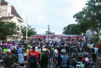 Fun Bike Semarakan Hari Bhayangkara ke 76 Polda Jambi Finish di Candi Muaro Jambi. FOTO : tribratanews.jambi.polri.go.id 