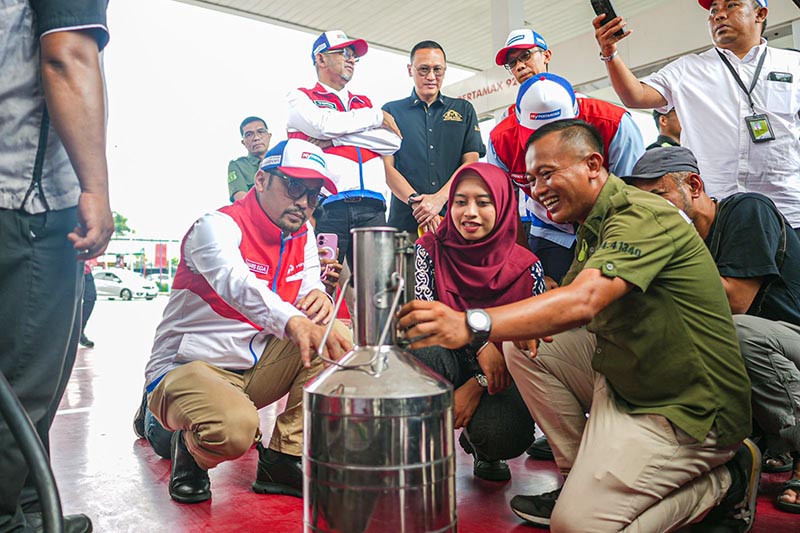 YLKI dan Pertamina Patra Niaga Kawal Kenyamanan Masyarakat Berlibur Selama Natal dan Tahun Baru. FOTO : WKI