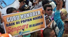 Sejak lama guru honorer meminta agar langsung diangkat menjadi PNS. FOTO : Istimewa