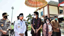 FOTO : Gubernur Jambi Fachrori Umar bersama Forkopimda Provinsi Jambi Ketika Menyambut Kedatangan Kepala Kejaksaan Tinggi (Kajati) Jambi yang baru Dr.Johanis Tanak,SH,MH. di Ruang VIP Bandara Sultan Thaha Syaifuddin Jambi, Rabu (12/08/20)