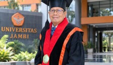 Guru Besar Hukum Pidana Universitas Jambi, Prof. Dr. Sahuri Lasmadi, SH., M.Hum. (FOTO : Dok. Pribadi/Ari/LT)
