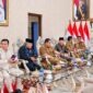 Ketua DPRD Kabupaten Tanjung Jabung Barat, Hamdani, S.E., menghadiri kegiatan Sinergitas Program Pemberian Keringanan Pokok dan Sanksi Administratif Pajak Kendaraan Bermotor (PKB) Tahun 2026 di Auditorium Rumah Dinas Gubernur Jambi, Senin (14/9/2026). (Foto : Dok. Hamdani/Istimewa)