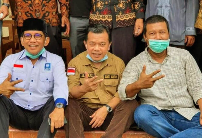 FOTO : Deret H. Bakri, Al Haris dan Rhomy Hariyanto