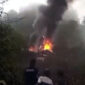 Helikopter Milik TNI AD Jatuh dan Terbakar di Kebun TehKemudian Terbakar. [FOTO : Tangkapan Layar]