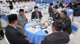 Ketua DPRD Hamdani, SE Saat Hadiri Pengukuhan Paskibraka Tanjab Barat Tahun 2025. FOTO : HMS