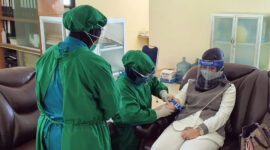 FOTO : Pelaksanaan Rapid Test di SD Kartika II-4 Yayasan Kartika Jaya Koordinator Korem 042 Gapu di Rapid Test, Senin (27/07/20)