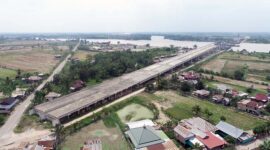 Hutama Karya Sambungkan Backbone, Sejumlah Ruas Jalan Tol Trans Sumatera Tahap II Konstruksi. FOTO : HMS