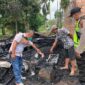 Personel Polsek Betara didampingi Korban melakukan olah Tempat Kejadian Perkara. [FOTO : Polsek Betara]