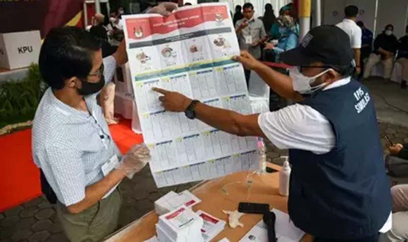 Komisi I DPR Minta KPU Tanggung Jawab Terkait Dugaan DPT Pemilu 2024 Bocor. FOTO : Ilustrasi/Ist