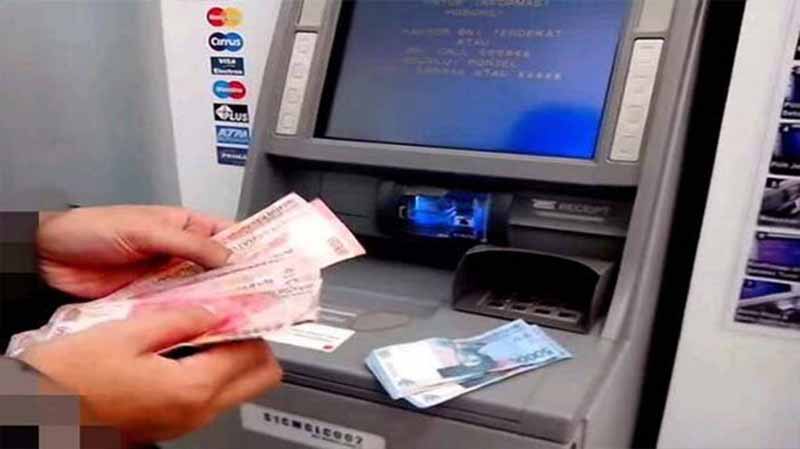 Judi Online Kian Parah, Petugas Pengisi ATM Gondol Rp 1,1 Miliar untuk Judol. FOTO : Ilsutrasi/Net