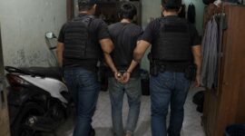  Tim Opsnal Satreskrim Polres Tanjab Barat berhasil meringkus tersangka MS (22) di sebuah rumah kontrakan Jalan Bengkinang beserta barang bukti kerangka motor yang telah dipreteli. (FOTO : Dok. Istimewa/Ilustrasi)