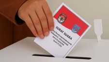 MK Bisa Bubarkan Parpol yang Menghapus Pilkada Langsung!. FOTO : IST