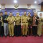 FOTO : H. Amir Sakib Saat Hadiri pada Rapat Bersama Komite IV DPD RI di Kantor Gubernur Jambi, Senin (11/02/20).