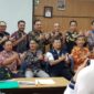 FOTO : Kepala BPS Wasi Riyanto pada Rapat Koordinasi Tim Pokja SP2020 dihadiri oleh Tim Pokja Eksternal dari perwakilan 25 OPD di Kabupaten Tanjung Jabung Barat di Kantor Bappeda Tanjab Barat, Jumat (06/03/20)