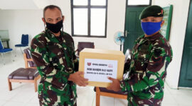 FOTO : Korem 042/Gapu, Kolonel Kav M. Zulkifli, S.IP, MM Saat Kunjungan ke Kompi Senapan A Yonif Raider 142/KJ di Kabupaten Sarolangun, Sabtu (02/05/20)  