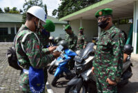 Korem 042/Gapu Jambi menggelar pemeriksaan seluruh dokumen Kendaraan Dinas dan Kendaraan Pribadi baik roda dua maupun roda empat tanpa terkecuali yang dimiliki oleh seluruh Personil Makorem 042/Gapu/Gambar.Dok.Kapenrem, (04/05/20).