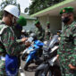 Korem 042/Gapu Jambi menggelar pemeriksaan seluruh dokumen Kendaraan Dinas dan Kendaraan Pribadi baik roda dua maupun roda empat tanpa terkecuali yang dimiliki oleh seluruh Personil Makorem 042/Gapu/Gambar.Dok.Kapenrem, (04/05/20).