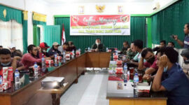 FOTO : Dandim 0419/Tanjab Letkol Inf Erwan Susanto, S.IP Saat Coffe Morning dengan Wartawan Tanjung Jabung Barat dan Tanjung Jabung Timur di Makodim 0419/Tanjab, Selasa (16/06/20).