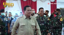 FOTO : Menteri Pertahanan Republik Indonesia, Prabowo Subianto dan Kepala Staf TNI Angkatan Darat, Jenderal TNI Andika Perkasa.
