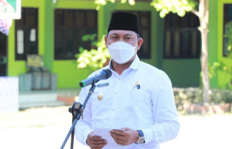 Wabup Hairan Saat Hadiri Acara Permohonan maaf siswa kelas XII SMAN 1 Tanjung Jabung Barat. FOTO : Prokopim.