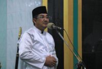 Bupati Tanjab Barat H. Anwar Sadat Safari Ramadhan di Masjid Agung Al Istiqomah Kuala Tungkal, Selasa (11/05/21). FOTO : Prokopim.