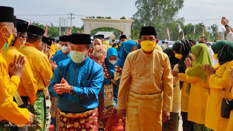 Gubernur Jambi, H. Al Haris resmi membuka Musabaqah Tilawatil Qur'an (MTQ) ke 50 tingkat Provinsi Jambi di Kuala Tungkal, Tanjab Barat, Minggu (3/10/21). FOTO : LINTASTUNGKAL