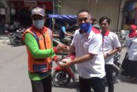 DPD Partai Perindo Tanjab Barat Bagikan Ratusan Nasi Bungkus Peringati HUT ke 7. FOTO : Perindo.