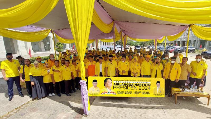 FOTO : Dok. Pelantikan Pengurus DPD II Partai Golkar Kabupaten Muaro Jambi 2020-2025 di Kompleks Ruko Citra Raya City, Sabtu (11/12/21).