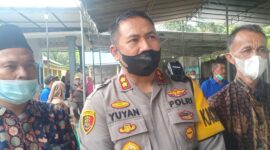 Pelakssnaan Vaksinasi Polres Muaro Jambi di Ponpes Jauharul Falah Al Islamy, Kamis (16/12/21). FOTO : Noval.