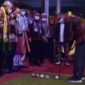 Danrem 042/Gapu Brigjen TNI M. Zulkifli Memukul Bola dengan stek Gateball sebagai Tanda Dimulainya Turnamen. FOTO : Penrem