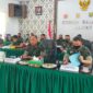 Danrem 042/Gapu Saat Paparkan Kesiapan Yonif Raider 142/KJ dalam Rangka Pengamanan Perbatasan, Kamis (6/1/22). FOTO : Penrem