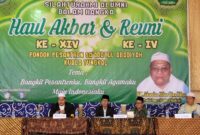 Ikatan Alumni Ponpes Sa'adatul Abadiyah Gelar Seminar Bedah Buku, Minggu (9/1/22). FOTO : EN/LT