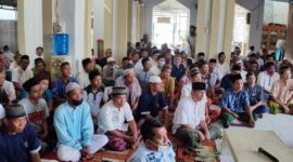 150 WBP Lapas Kelas IIB Kuala Tungkal Saat Mengikuti Pengajian, Kamis (20/1/22). FOTO : Bas/Ist