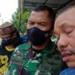 Dandim 0415/Jambi Kolonel CZI Sriyanto dan Tindas Baraza ayah Alm. Praru Tumpal. FOTO : Ist