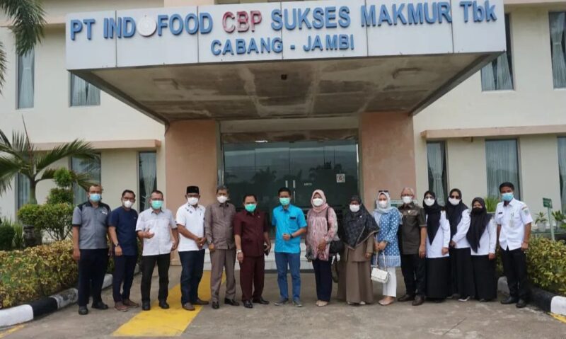 Komisi II DPRD Kota Jambi Kunjungi PT Indofood Sukses Makmur TBK Cabang Jambi, Rabu (2/2/22). FOTO : Noval/DPRD.