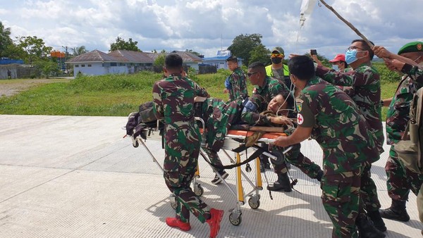Lagi-Lagi, Seorang Prajurit TNI Prada Giyade Ramadhani Fattah Ditembak KKB di Intan Jaya Papua. FOTO : Detik.com
