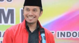 FOTO : Ketua DPRD Provinsi Jambi Edi Purwanto pada Acara Pelantikan Pengurus KORMI Tanjab Barat, Minggu (6/2/22).