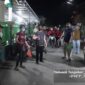 Petugas saat akan melakukan eliminasi terhadap anjing liar. DOK Disbunnak Tjb