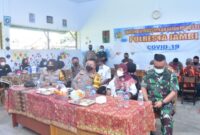 Wakapolda Jambi Brigjen Pol Yudawan Roswinarso Saat Zoom Meeting dengan Kapolri di SDN 163 Kota Jambi, Rabu (16/2/22). FOTO : Humas PJ.