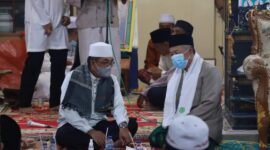 H Anwar Sadat bersama KH. Ikhsanuddin Muslim, LC saat Peringatan Isra Mi'raj Nabi Muhammad SAW 1444 H, Sabtu (19/2/22). FOTO : Amat/Kiky