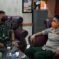 Danrem 042/Gapu Brigjen TNI Supriono Saat di Kantor BPBD Provinsi Jambi. FOTO : Penrem.