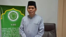 Sekretaris Jendral Majelis Ulama Indonesia (MUI), Amirsyah Tambunan tolak pemilu 2024 mundur. (FOTO : CNNIndonesia)