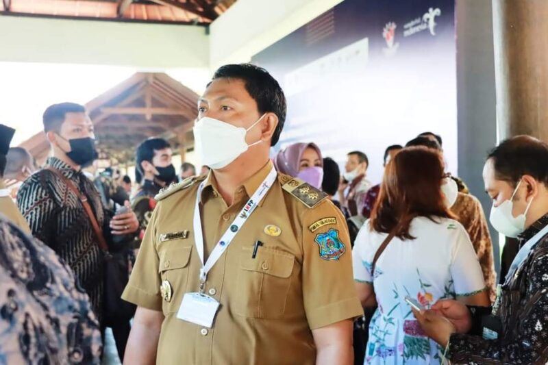 Wakil Bupati Tanjab Barat Hairan, SH saat mengikuti kegiatan Aksi Afirmasi BBI, di Bali Jum'at (25/3/22). FOTO : Istimewa