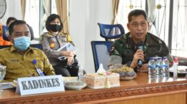 Kasrem 042/Gapu Tinjau Vaksinasi Serentak di Puskesmas Jambi Selatan